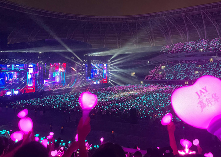 leyu.乐鱼场控荧光棒应援棒“引爆”周杰伦天津演唱会（第二场）