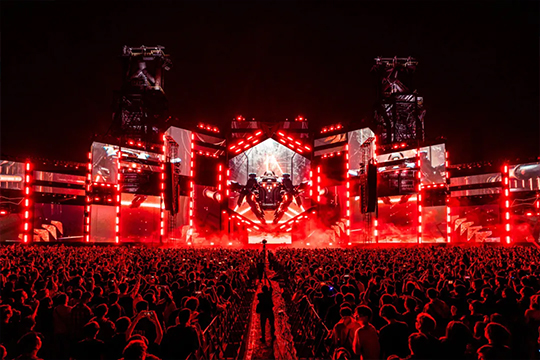 一路生花！leyu.乐鱼大屏激发文旅演艺新活力！ 